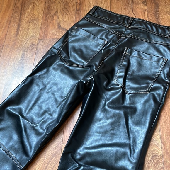 Leather boot cut pants - Picture 2 of 3